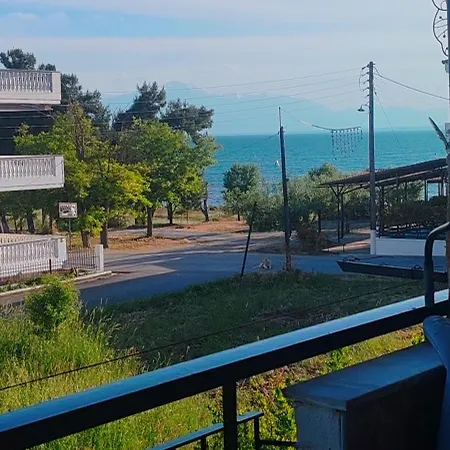 Angel Village Sea View Near Perea, Agia Triada And Skg Airport